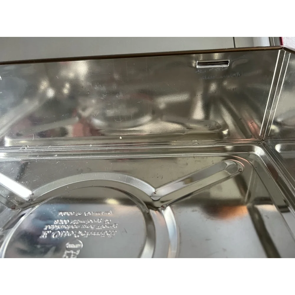 Vintage E. Otto Schmidt Decorative Tin Box with Hinged Lid Made in Germany - Picture 10 of 16